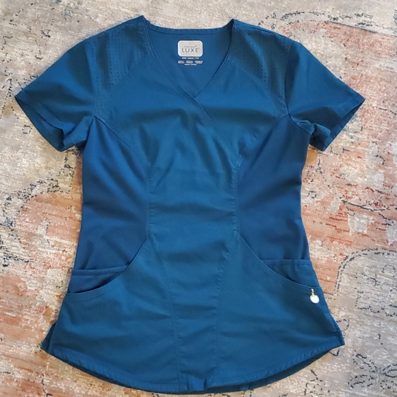 Cherokee Luxe Sport scrubs XXS - Picture 11 of 14